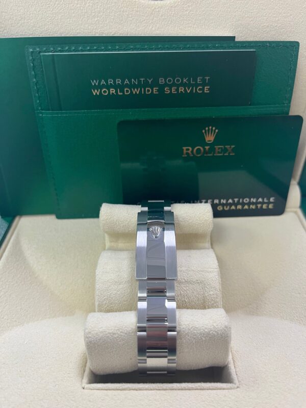 Rolex Datejust 31mm New 2022 Model Oystersteel and White Gold Oyster Bracelet (Reference 278274) - Image 5