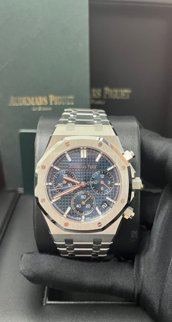 Audemars Piguet ROYAL OAK “50TH ANNIVERSARY” STEEL BRACELET BLUE DIAL 26240ST.OO.1320ST.01 - Image 6