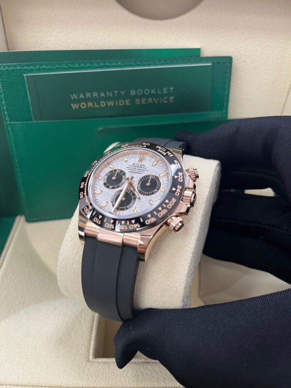 Rolex Daytona Everose Gold Cosmograph Daytona 40 Watch Meteorite Black Index Dial Oysterflex 116515ln - Image 6