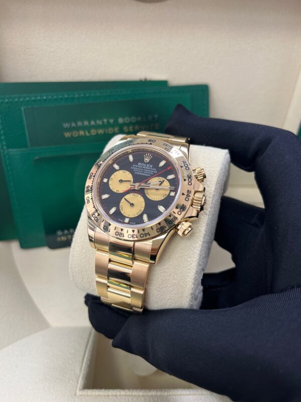 Rolex Daytona Paul Newman Yellow Gold Daytona Black Dial Yellow Subdials 116508 - Image 5