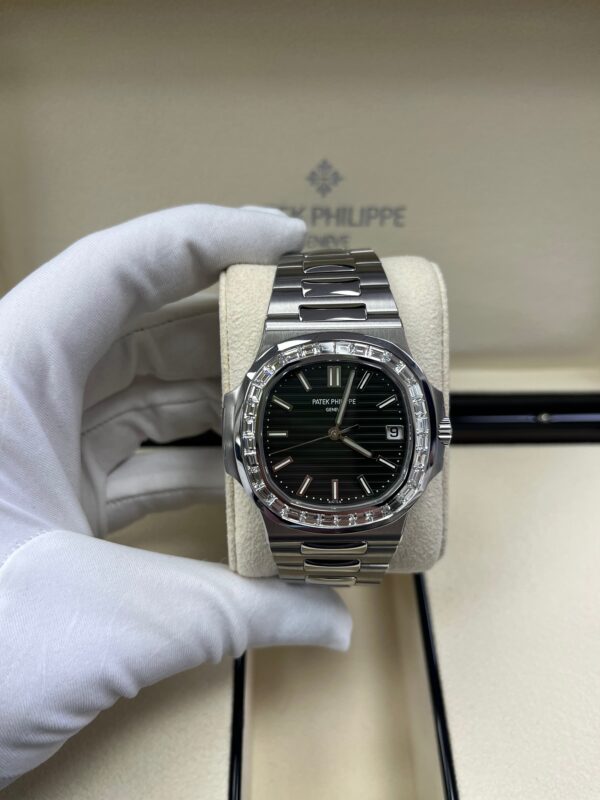 Patek Philippe Nautilus Green Dial Ref # 5711/1300A-001 - Image 6