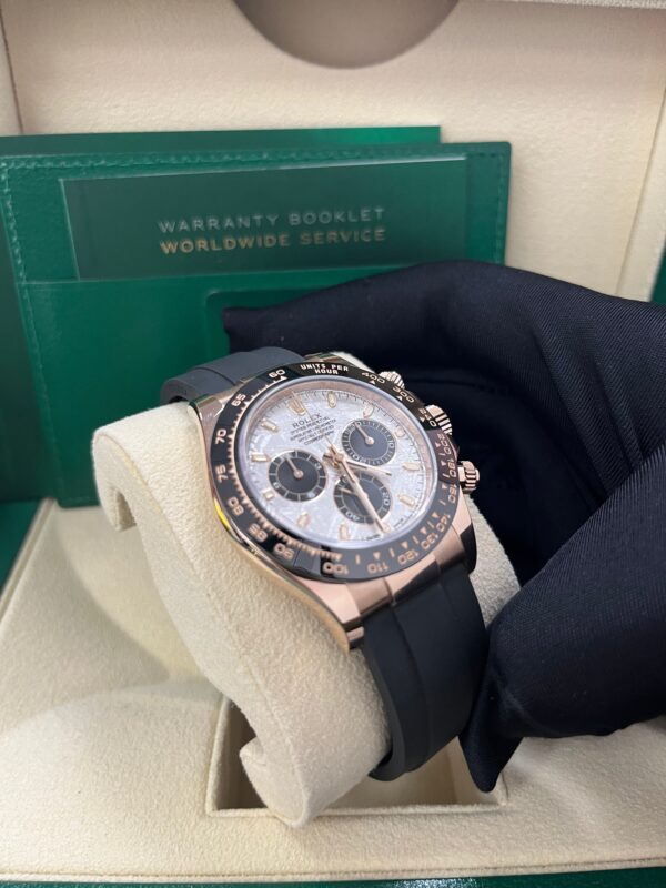 Rolex Daytona Everose Gold Cosmograph Daytona 40 Watch Meteorite Black Index Dial Oysterflex 116515ln - Image 8