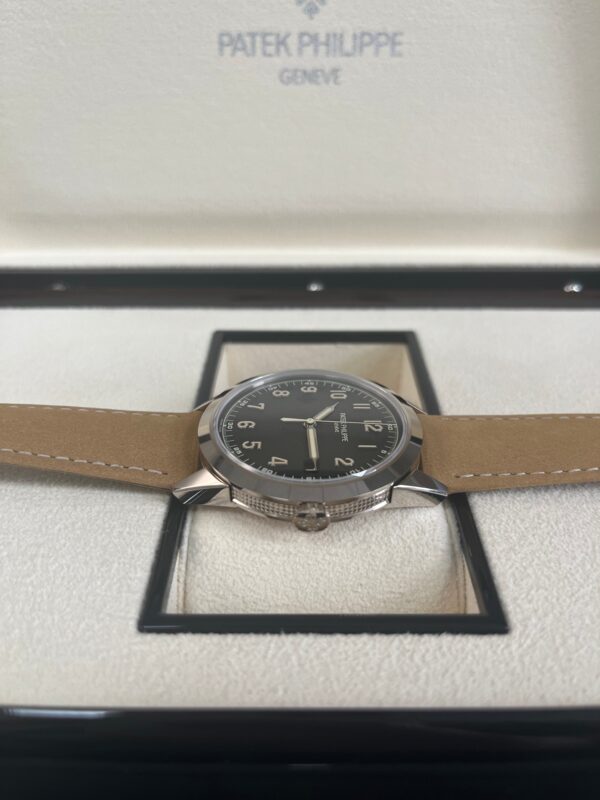 Patek Philippe Calatrava 40mm 18k White Gold 40mm Textured Dial 5226G-001 - Image 11