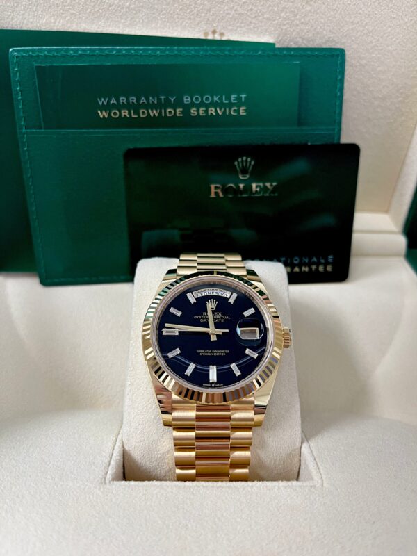 Rolex Day-Date 40 Yellow Gold Day-Date 40 Watch - Fluted Bezel - Onyx Dial - President Bracelet 228238 - Image 8