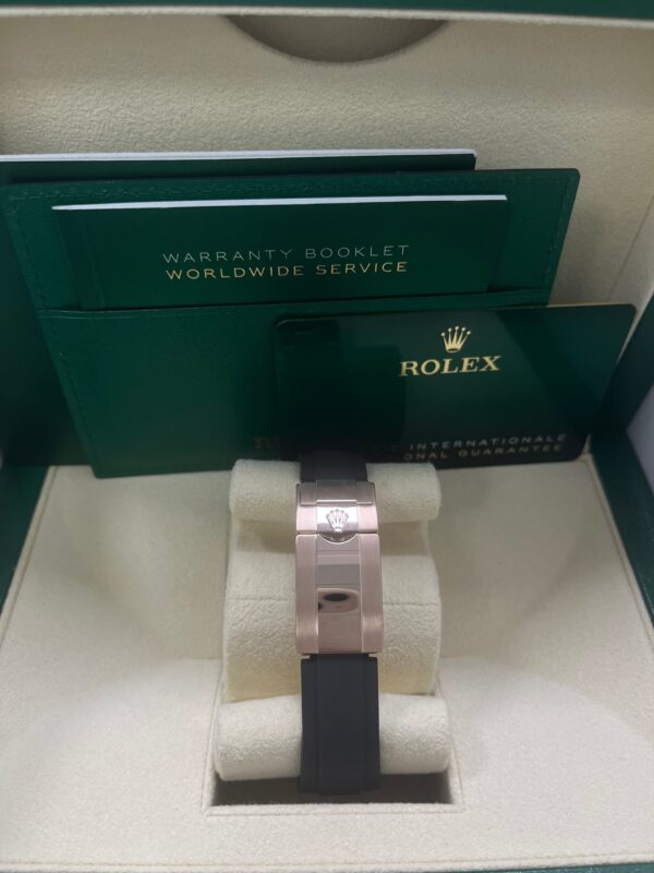 Rolex Daytona Everose Gold Cosmograph 40 Watch - Chocolate Index Dial - Black Oysterflex Strap (Ref# 116515LN) - Image 2