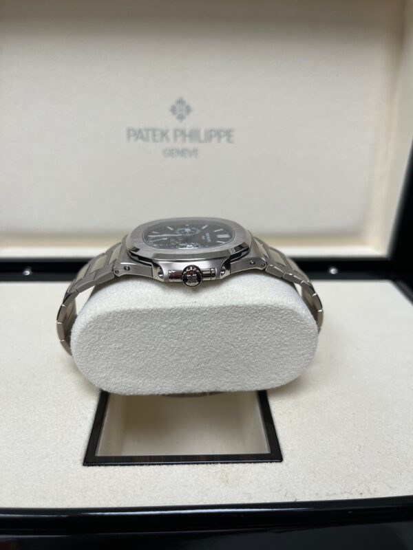 Patek Philippe Nautilus Perpetual Calendar Sunburst White Gold/ Blue Dial (Ref#5740/1G-001) - Image 10