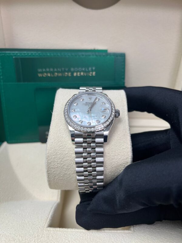 Rolex Datejust 31 Diamond Bezel - White Mother-Of-Pearl Diamond Dial - Jubilee 278384rbr - Image 8