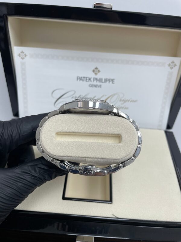 Patek Philippe Twenty~4 Automatic Round Watch Blue Dial Ladies 36mm (Reference # 7300/ 1200A-001) - Image 10