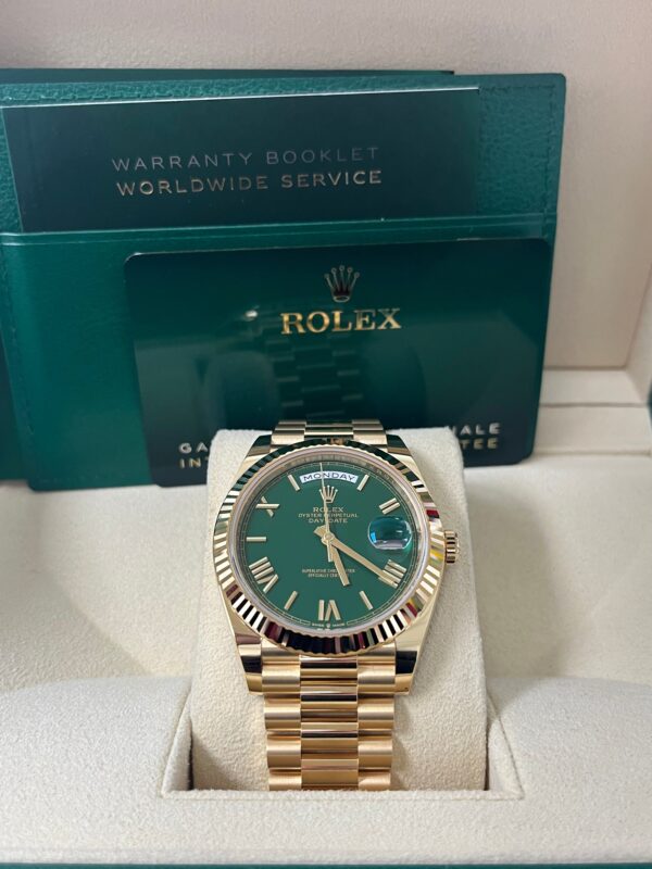 Rolex Day-Date 40 Yellow Gold Green Roman Dial  228238 - Image 6