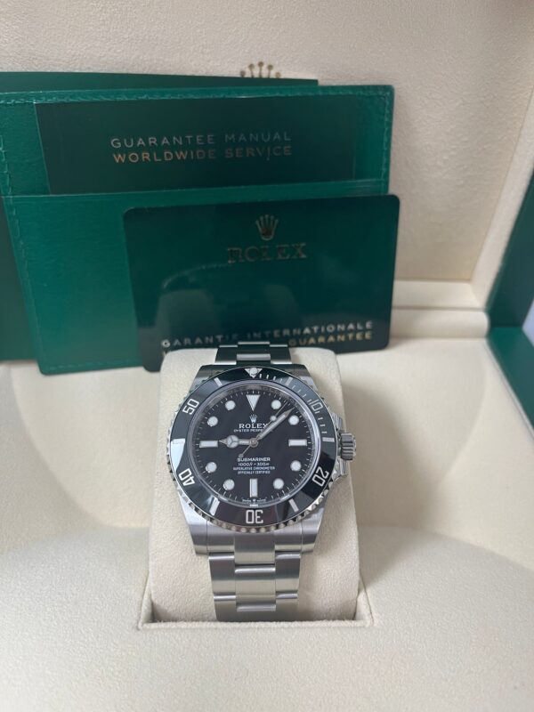 Rolex Submariner (No Date) Black Dial No Date 124060 - Image 3