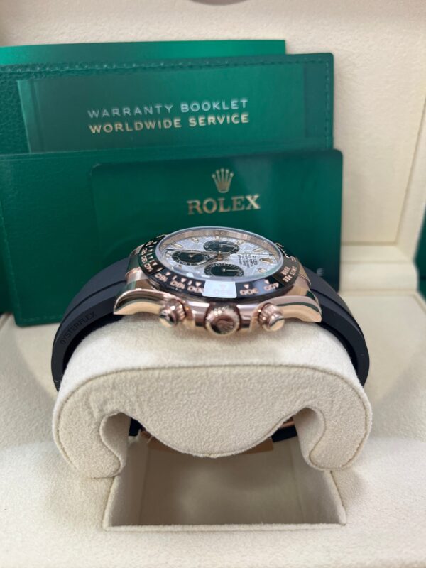 Rolex Daytona Everose Gold Cosmograph Daytona 40 Watch Meteorite Black Index Dial Oysterflex 116515ln - Image 3