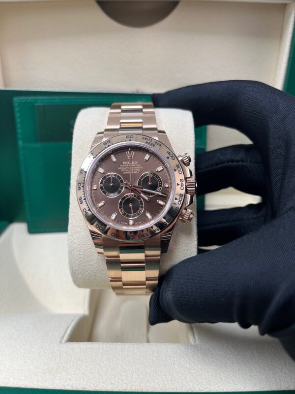 Rolex Everose Gold Cosmograph Daytona 40 Watch - Chocolate and Black Index Dial (Ref # 116505 ) - Image 2