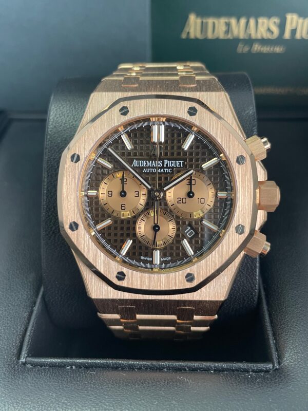 Audemars Piguet Royal Oak Selfwinding Chronograph/ 18K Rose Gold/ Brown Dial/ Rose Gold Sub-Dials (Ref#26331OR.OO.1220OR.02) - Image 4