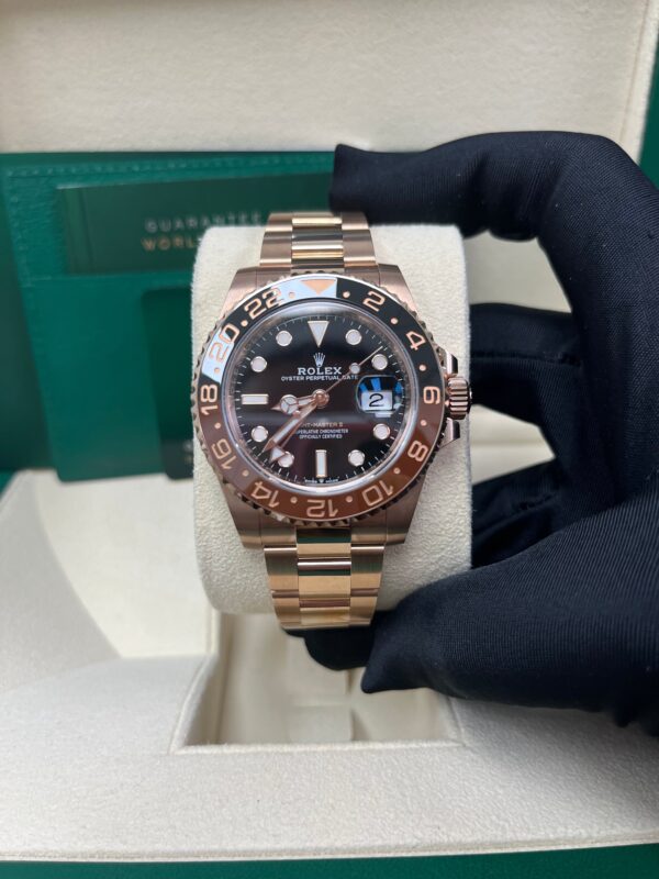Rolex GMT-Master II 18K Everose Rose Gold - "The Rootbeer" - Black and Brown Bezel - Oyster Bracelet (Ref# 126715CHNR) - Image 4