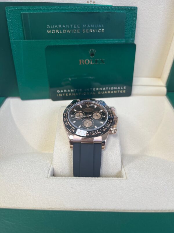 Rolex Rose Gold Daytona 40 Watch - Black Index Dial - Black Oysterflex Strap Reference Reference #116515ln - Image 8