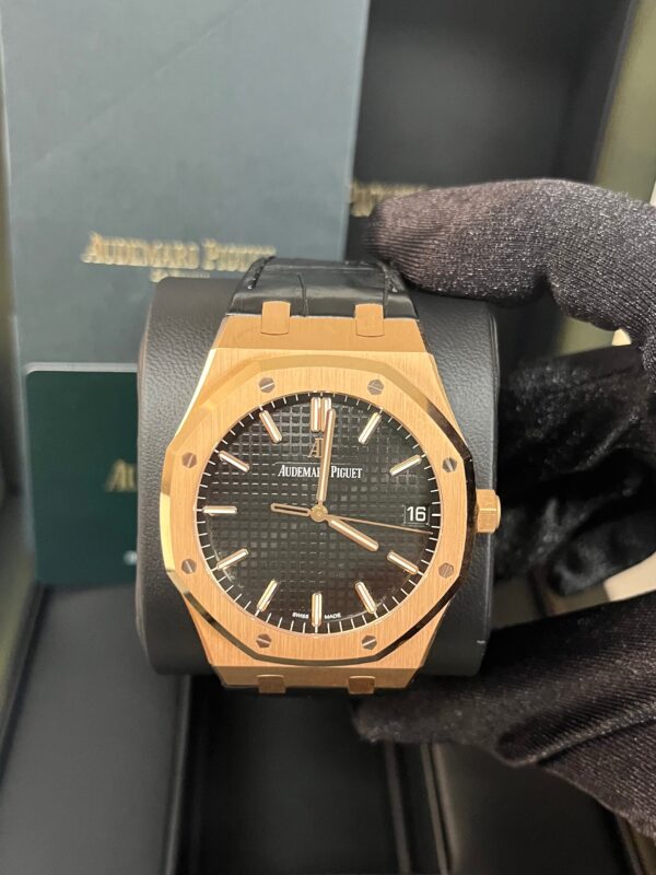 Audemars Piguet Royal Oak Selfwinding/ Rose Gold/ Black Dial/ Black Leather Strap (Ref#15500OR.OO.D002CR.01) - Image 2
