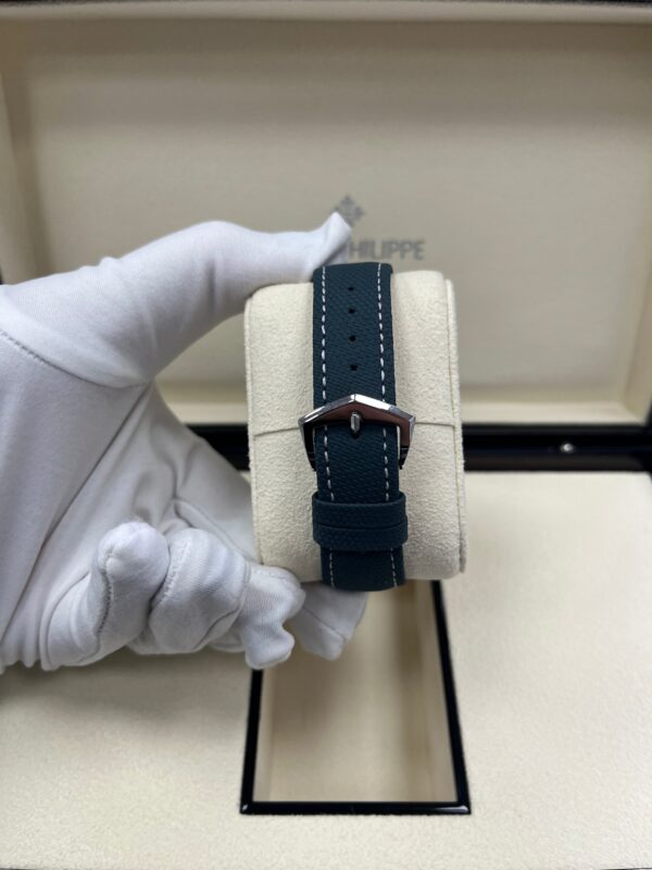 Patek Philippe Calatrava LIMITED-EDITION 6007A-001 - Image 23
