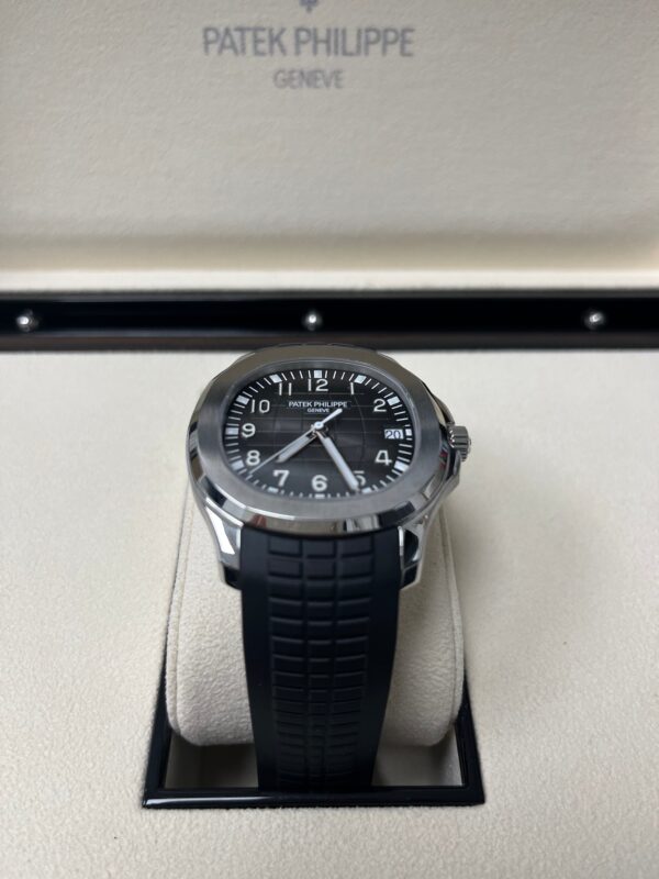 Patek Philippe Aquanaut Stainless Steel/ Black Embossed Dial (Ref#5167A-001) - Image 7