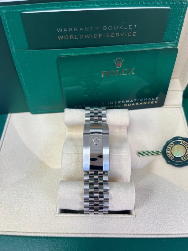 Rolex Datejust 36 Mother of Pearl Diamond Dial Diamond Bezel steel - 36mm Jubilee Bracelet (Reference #126284rbr) - Image 3
