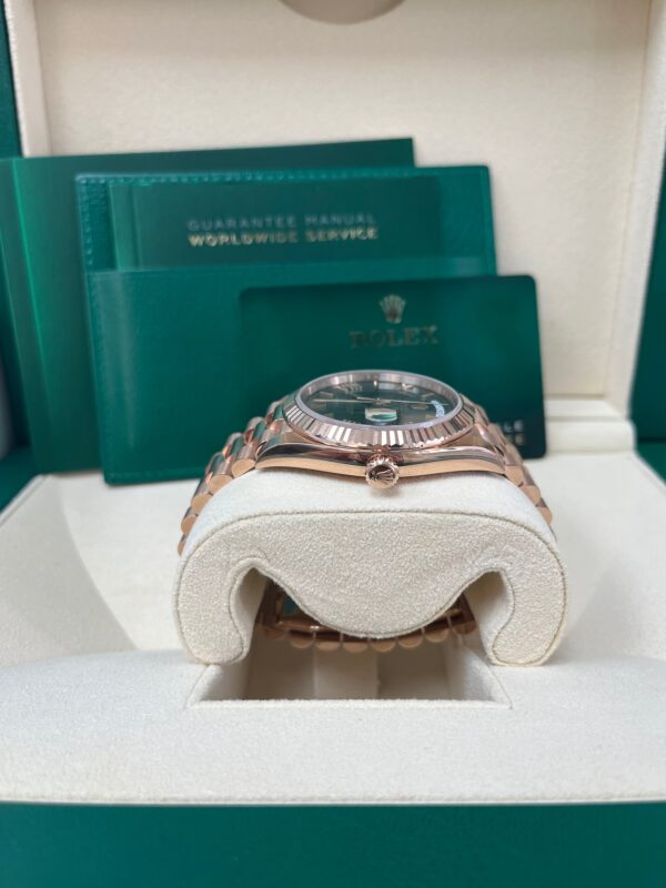 Rolex Day-Date 40 Rose Gold Green Roman Dial - Fluted Bezel (Ref#228235) - Image 5