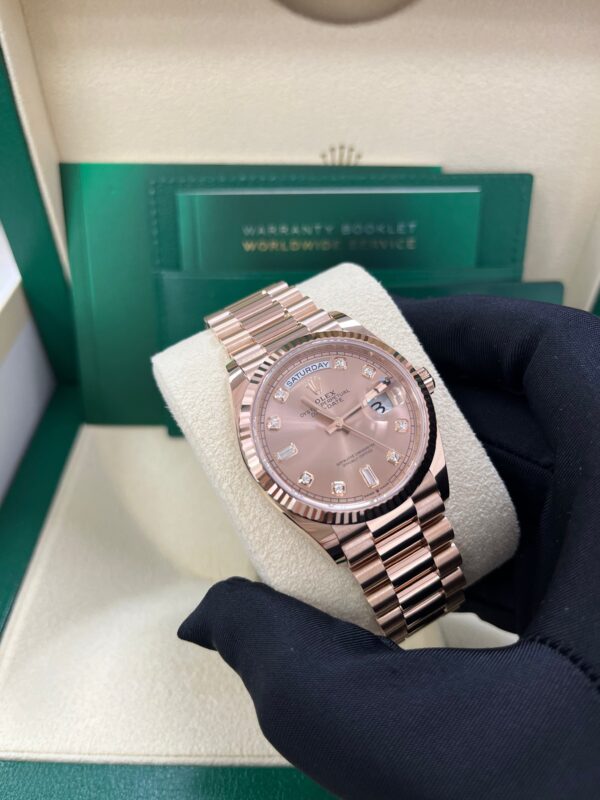 Rolex Day-Date 36 Everose Gold Day-Date 36 Watch - Fluted Bezel - Rosé Diamond Dial - President 128235 - Image 3