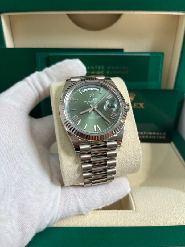 Rolex White Gold Day-Date 40 Watch - Fluted Bezel - Olive Green Bevelled Roman Dial - President Bracelet (Ref# 228239) - Image 3