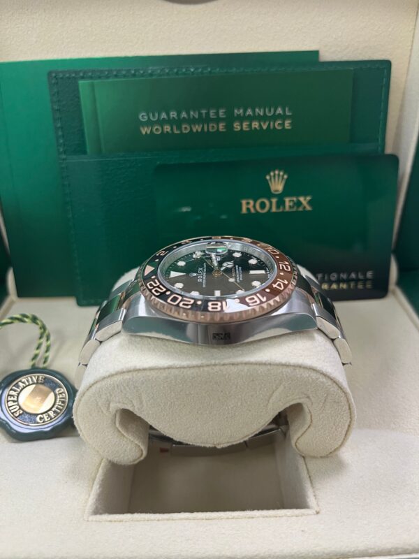 Rolex GMT-Master II Two-Tone Stainless Steel and Rose Gold - "The Rootbeer"- Black and Brown Bezel - Oyster Bracelet (Ref# 126711CHNR) - Image 2