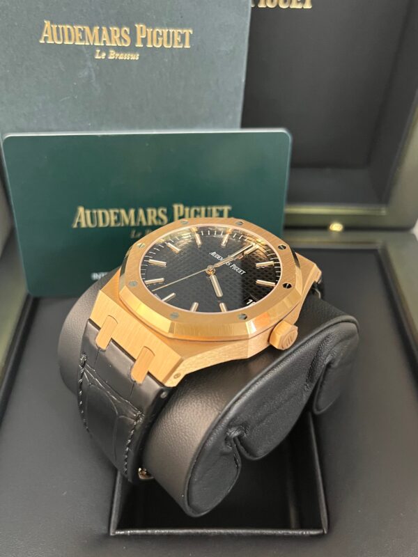 Audemars Piguet Royal Oak Selfwinding/ Rose Gold/ Black Dial/ Black Leather Strap (Ref#15500OR.OO.D002CR.01) - Image 3