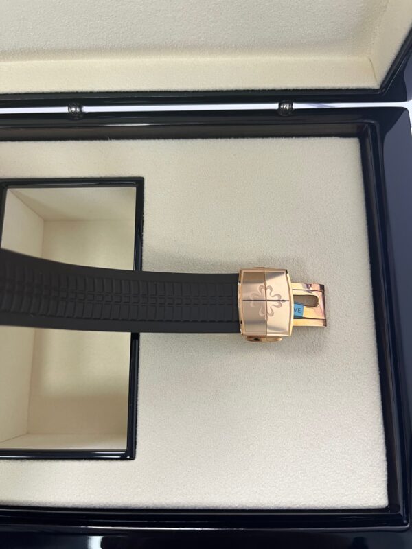 Patek Philippe Aquanaut Time Travel/ Rose Gold/ Chocolate Dial (Ref#5164R/001) - Image 14