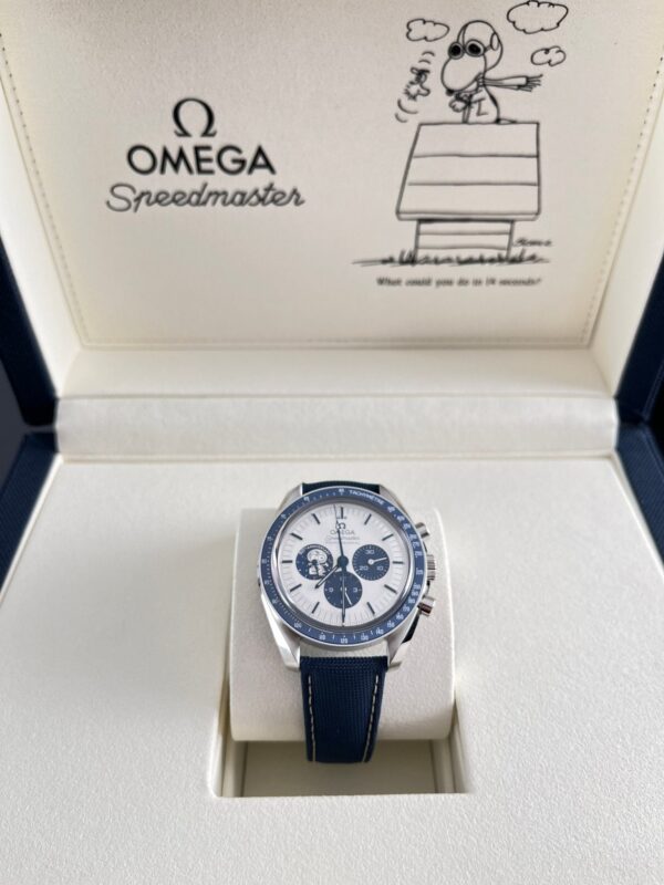 Omega Speedmaster 'Silver Snoopy Award' 310.32.42.50.02.001 - Image 14