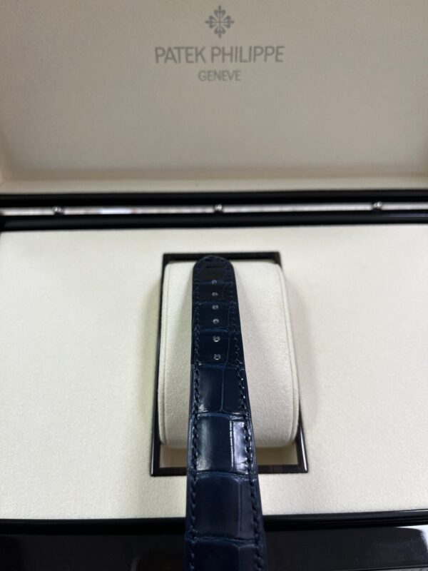 Patek Philippe Annual Calendar Blue Dial 2024 5396G-017 - Image 9
