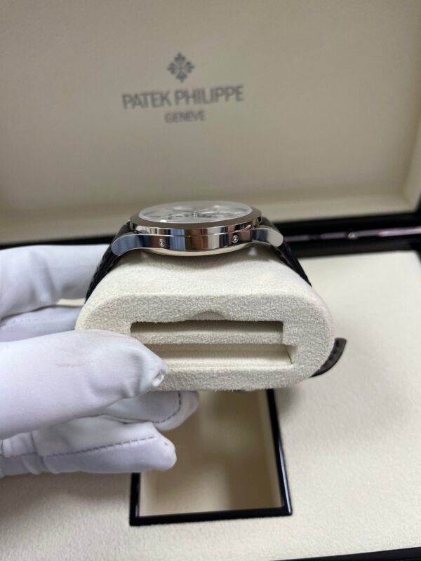 Patek Philippe Annual Calendar COMPLICATIONS White Gold 5396G-011 - Image 5