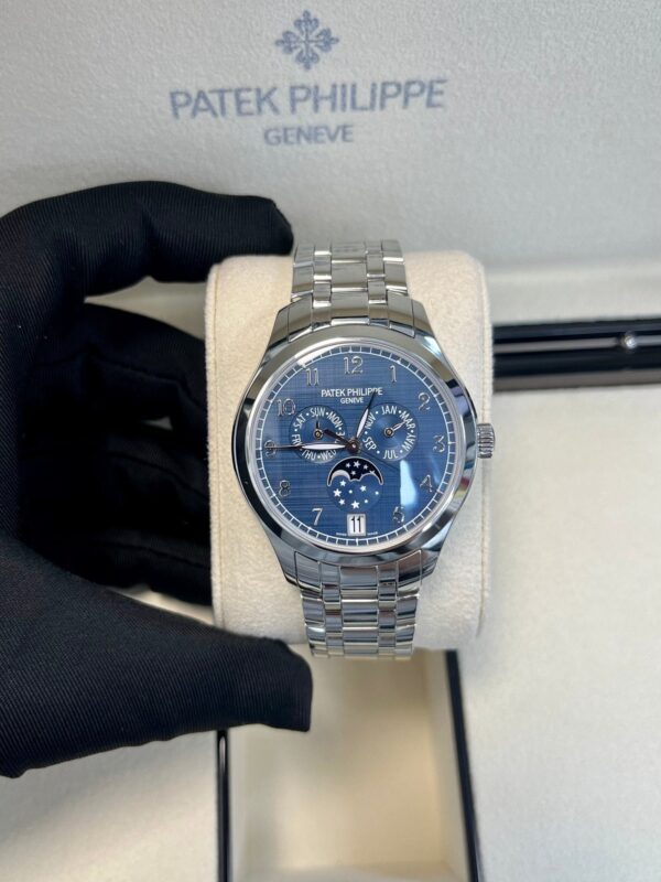 Patek Philippe Annual Calendar Moon Phase Complications (Ref# 4947/1A-001) - Image 5