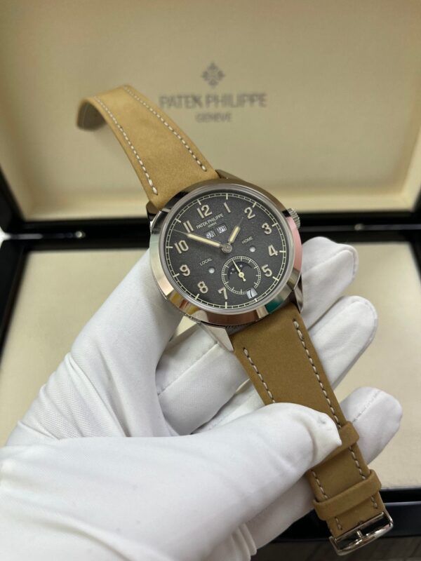 Patek Philippe Annual Calendar Travel Time White Gold (Reference # 5326G) - Image 3