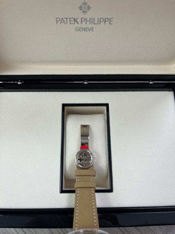 Patek Philippe Annual Calendar Travel Time White Gold (Reference # 5326G) - Image 2