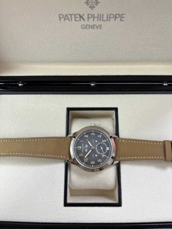 Patek Philippe Annual Calendar Travel Time White Gold (Reference # 5326G) - Image 23
