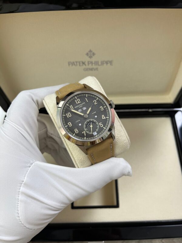 Patek Philippe Annual Calendar Travel Time White Gold (Reference # 5326G) - Image 10