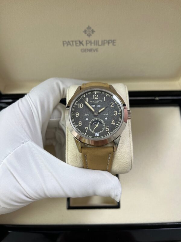 Patek Philippe Annual Calendar Travel Time White Gold (Reference # 5326G) - Image 11