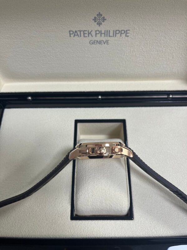Patek Philippe Aquanaut Chronograph (Ref# 5968R-001) - Image 6