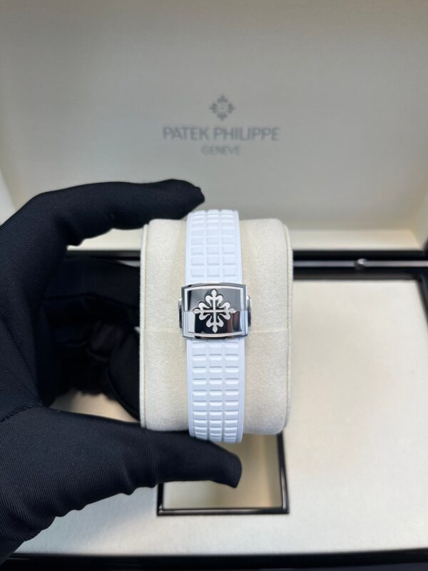 Patek Philippe Aquanaut Luce (Ref# 5267/200a) - Image 6