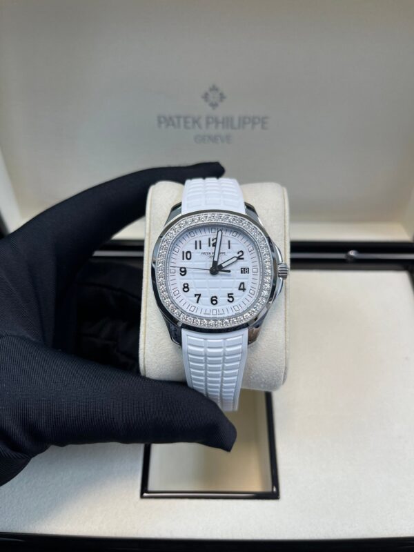 Patek Philippe Aquanaut Luce (Ref# 5267/200a) - Image 7