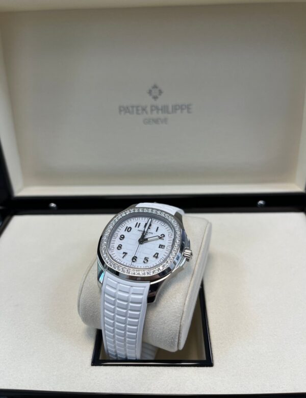 Patek Philippe Aquanaut Luce (Ref# 5267/200a) - Image 16