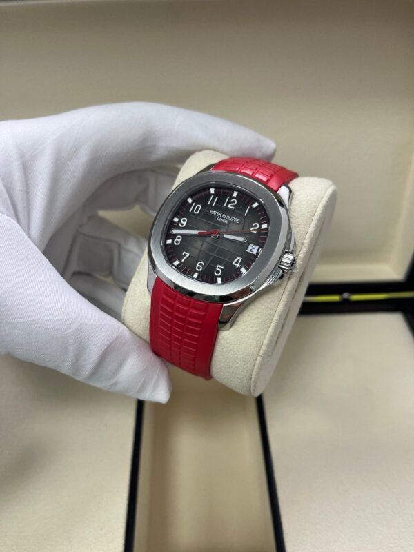 Patek Philippe Aquanaut Singapore Limited Edition Aquanaut 5167A-012 PRE OWNED - Image 10