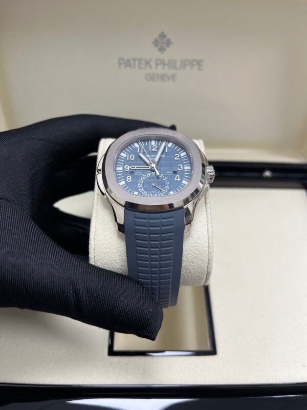 Patek Philippe Aquanaut Travel Time 5164G-001 - Image 2