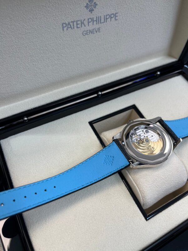 Patek Philippe Calatrava 40mm Blue Date Sweep Seconds (Ref# 6007G-011) - Image 5