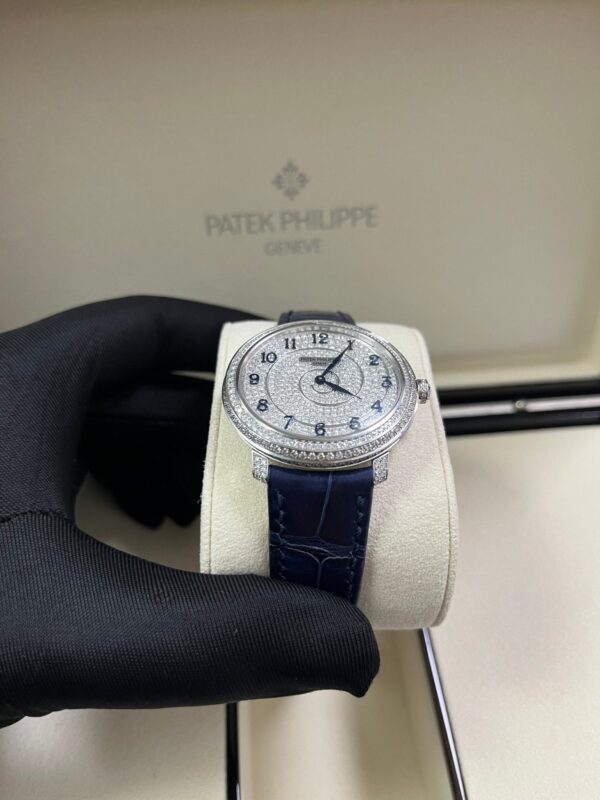Patek Philippe Calatrava 4978/400G-001 - Image 2
