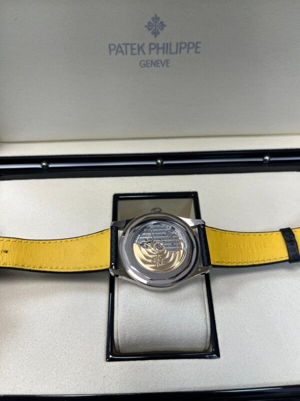 Patek Philippe Calatrava Date Sweep Seconds (Ref# 6007G-001) - Image 14