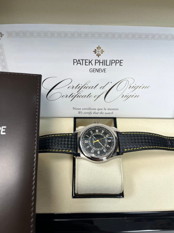 Patek Philippe Calatrava Date Sweep Seconds (Ref# 6007G-001) - Image 12