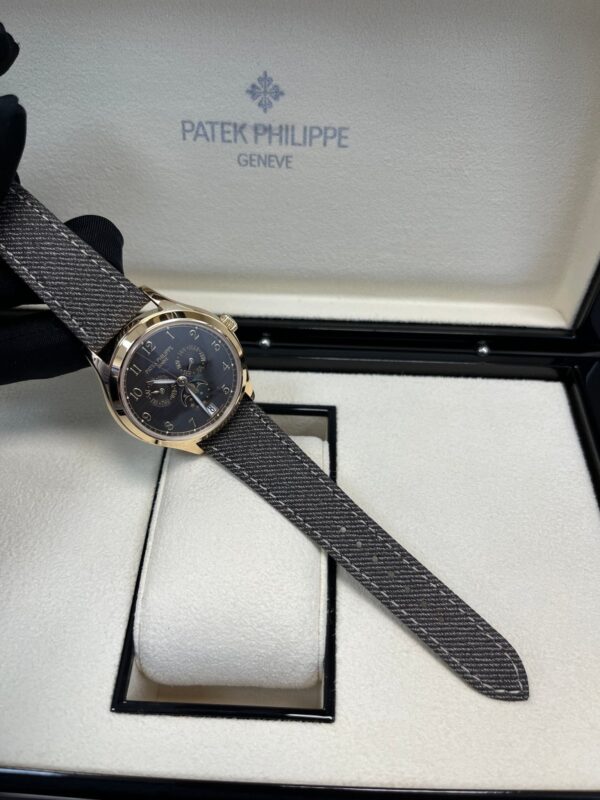 Patek Philippe Complications New 2025 Release 4946R-001 Complications Chestnut Dial Rose Gold - Image 7