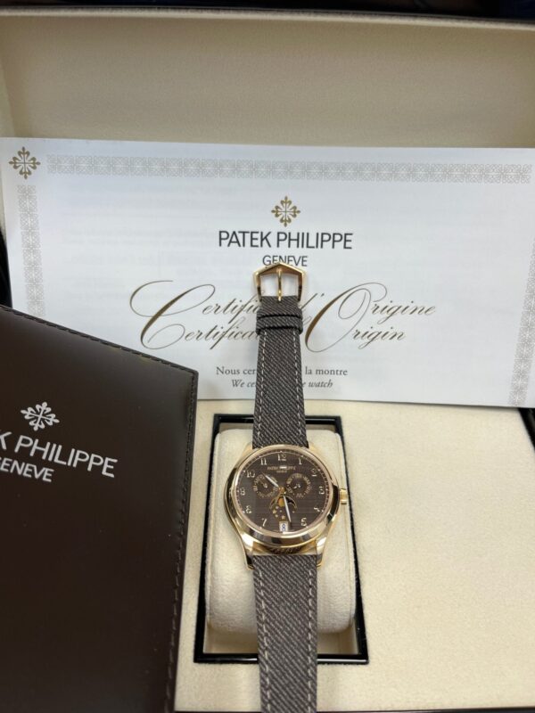 Patek Philippe Complications New 2025 Release 4946R-001 Complications Chestnut Dial Rose Gold - Image 12